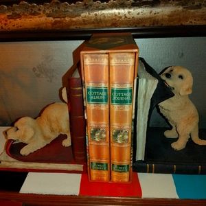 Barnes & Noble bookends Golden retriever puppies mischievous heavy great quality
